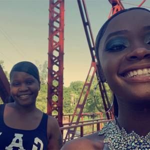 Meet your Posher, Elisha